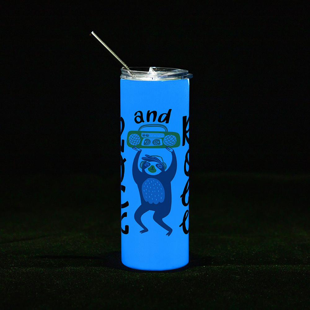 Gobelet SS 20oz/600ml avec paille et couvercle (brille dans le noir, blanc à bleu)